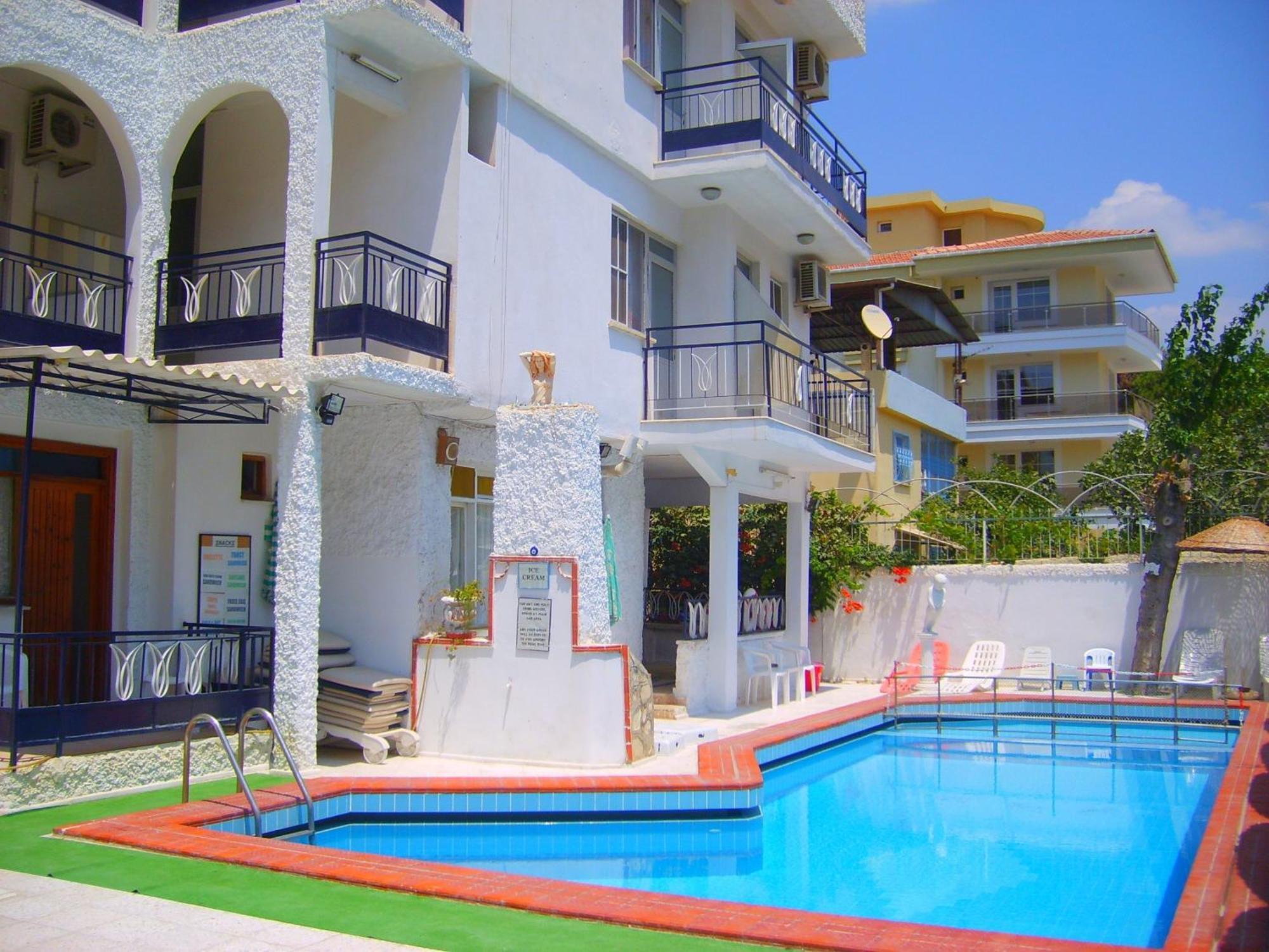 Villa Fortin Pension Kusadası Exteriör bild